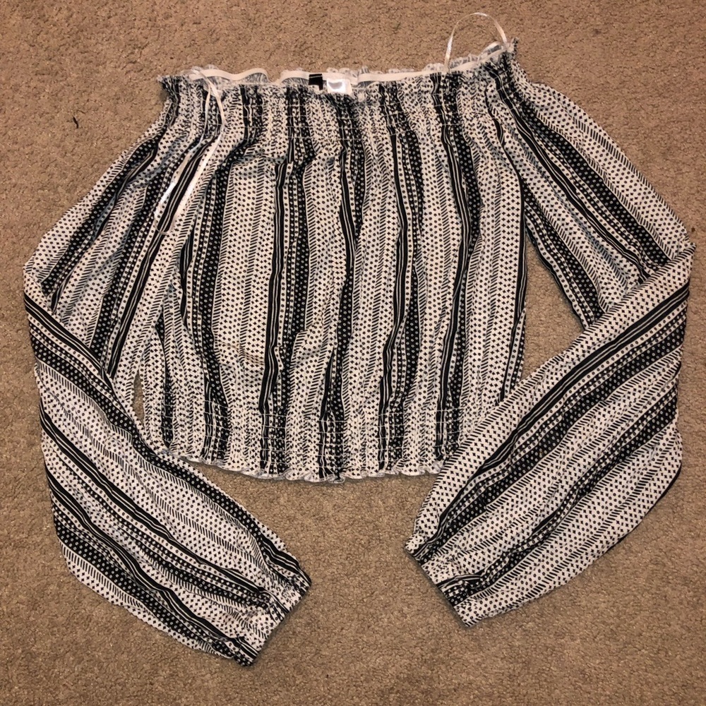 H&M Divided off the shoulder top